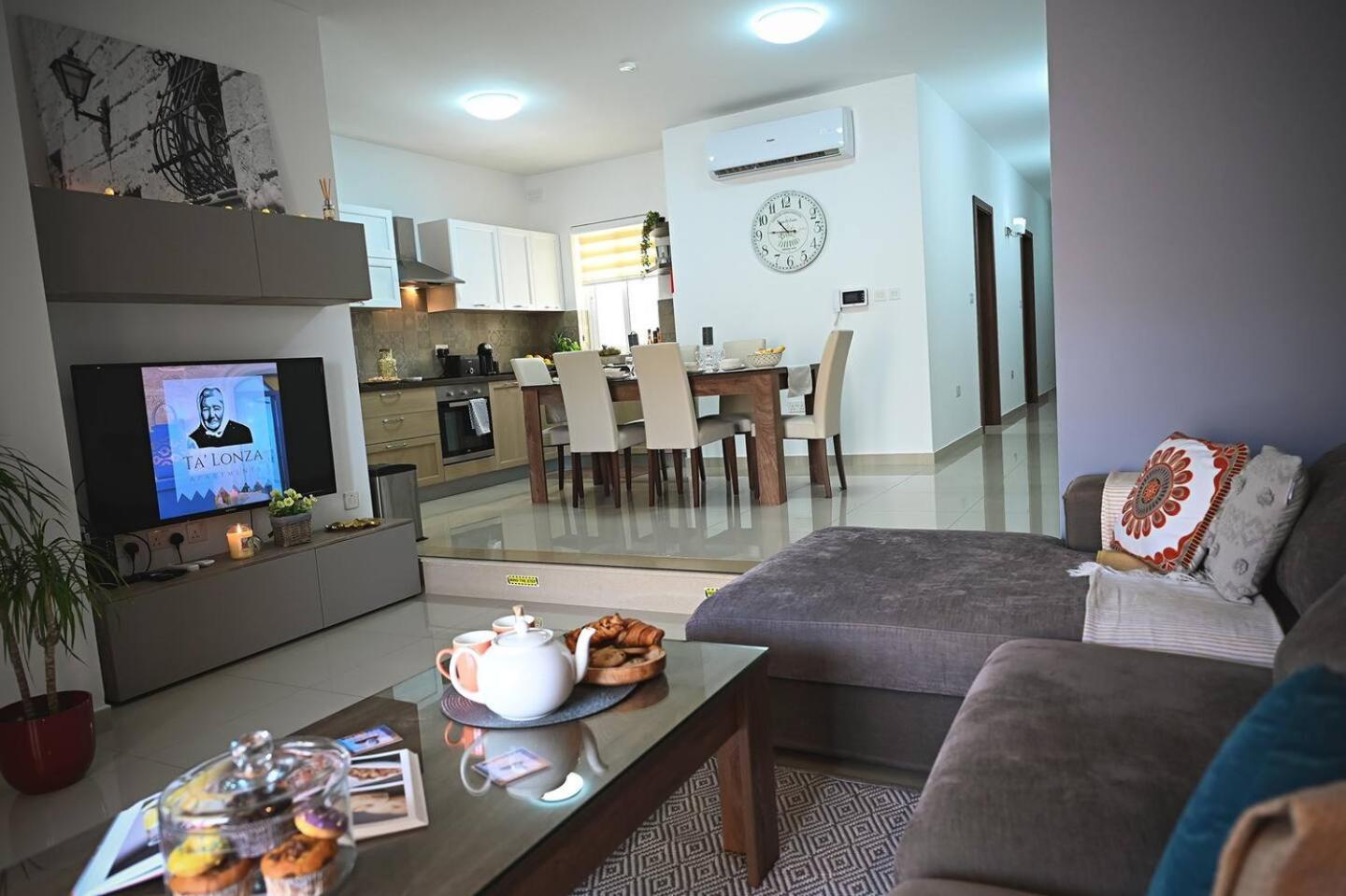 Fl 2 Ta'Lonza Luxury With Hot Tub By Homely Mellieha Bagian luar foto