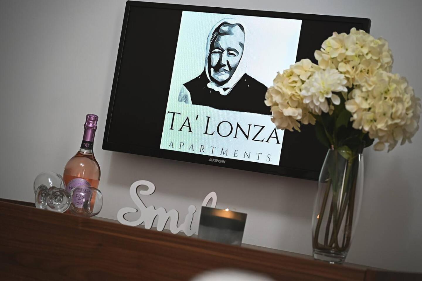 Fl 2 Ta'Lonza Luxury With Hot Tub By Homely Mellieha Bagian luar foto