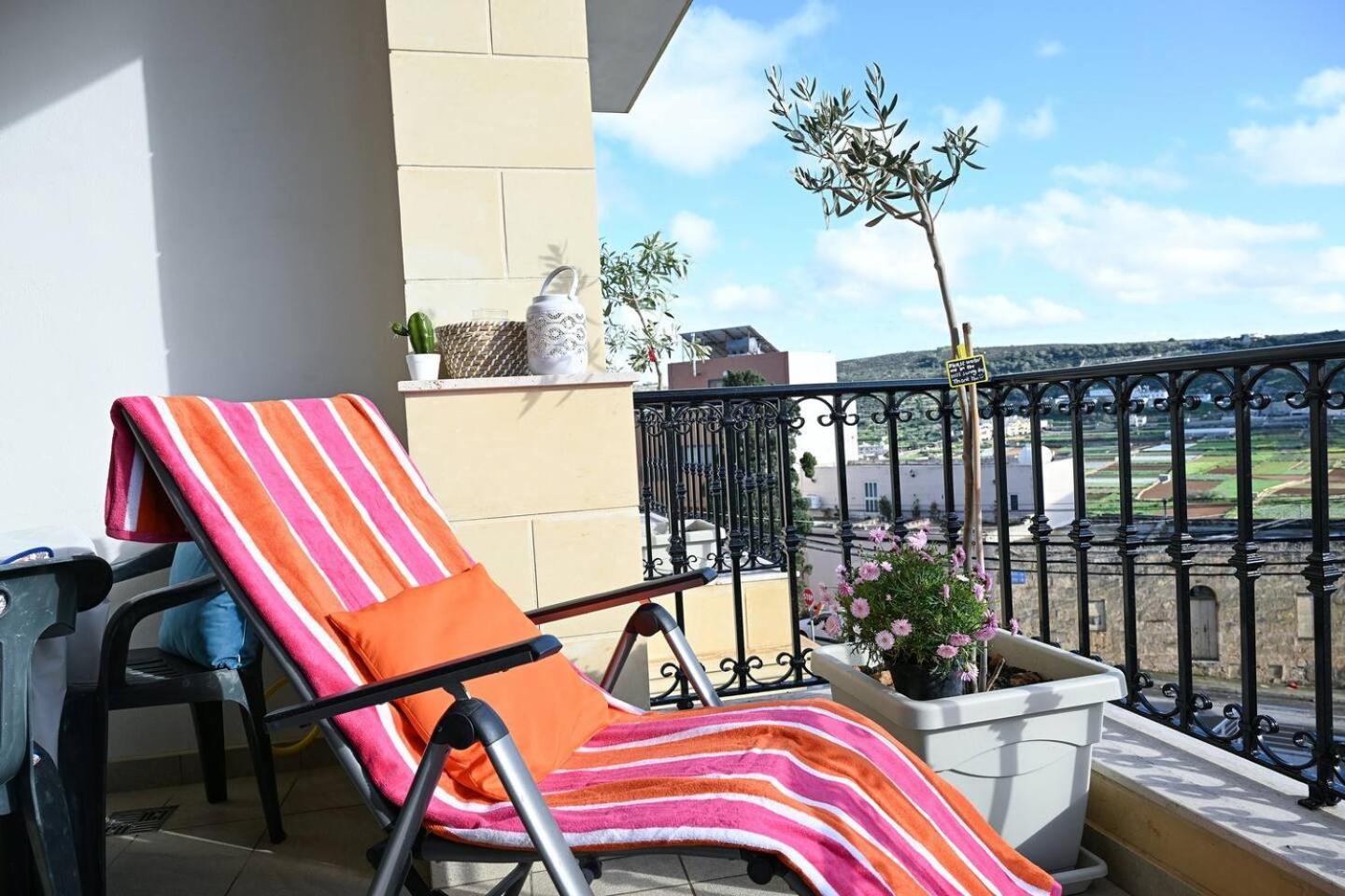 Fl 2 Ta'Lonza Luxury With Hot Tub By Homely Mellieha Bagian luar foto